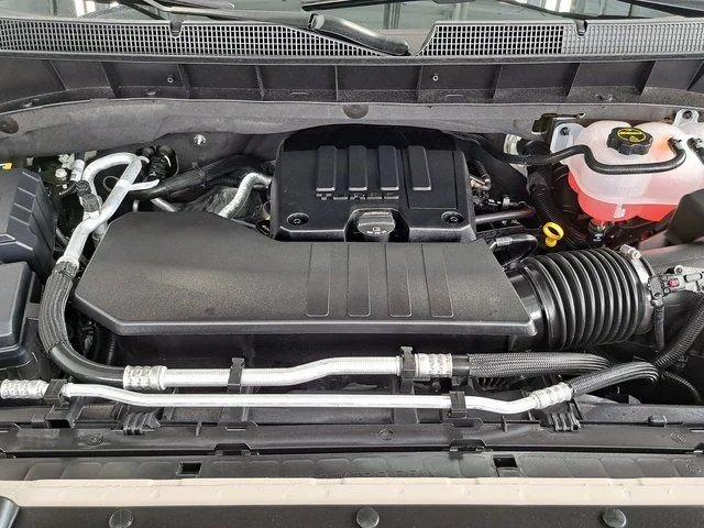 Used 2026 White Chevrolet RST image 29