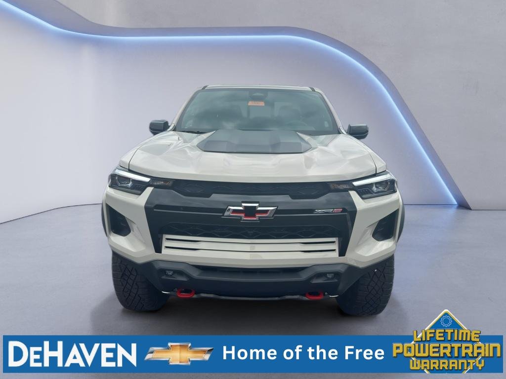 2026 Chevrolet Colorado ZR2 - Photo 8