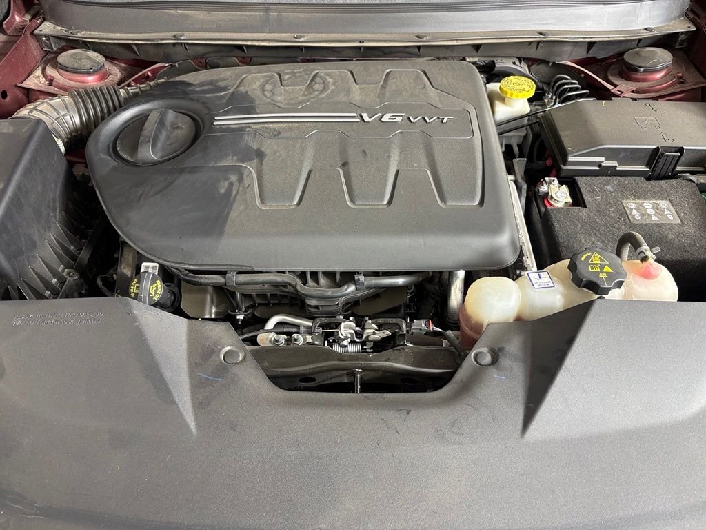 Used 2021 Red Jeep Trailhawk image 39