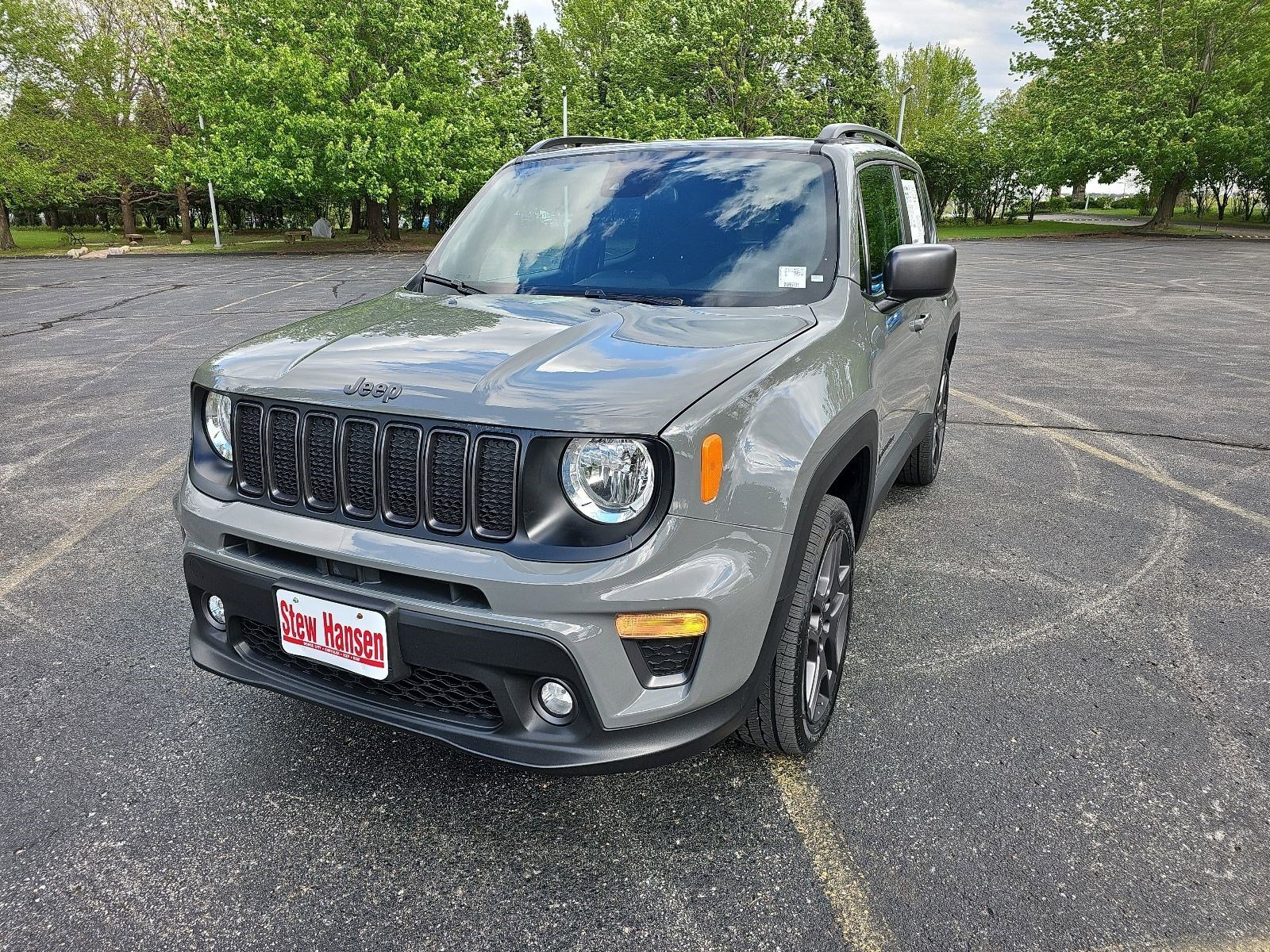 Used 2021 Jeep Renegade 80TH Edition with VIN ZACNJDBB3MPN14768 for sale in Urbandale, IA