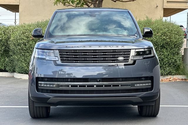 New 2026  Land Rover SE image 8