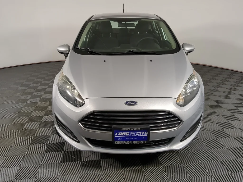 Used 2016 Silver Ford S image 3