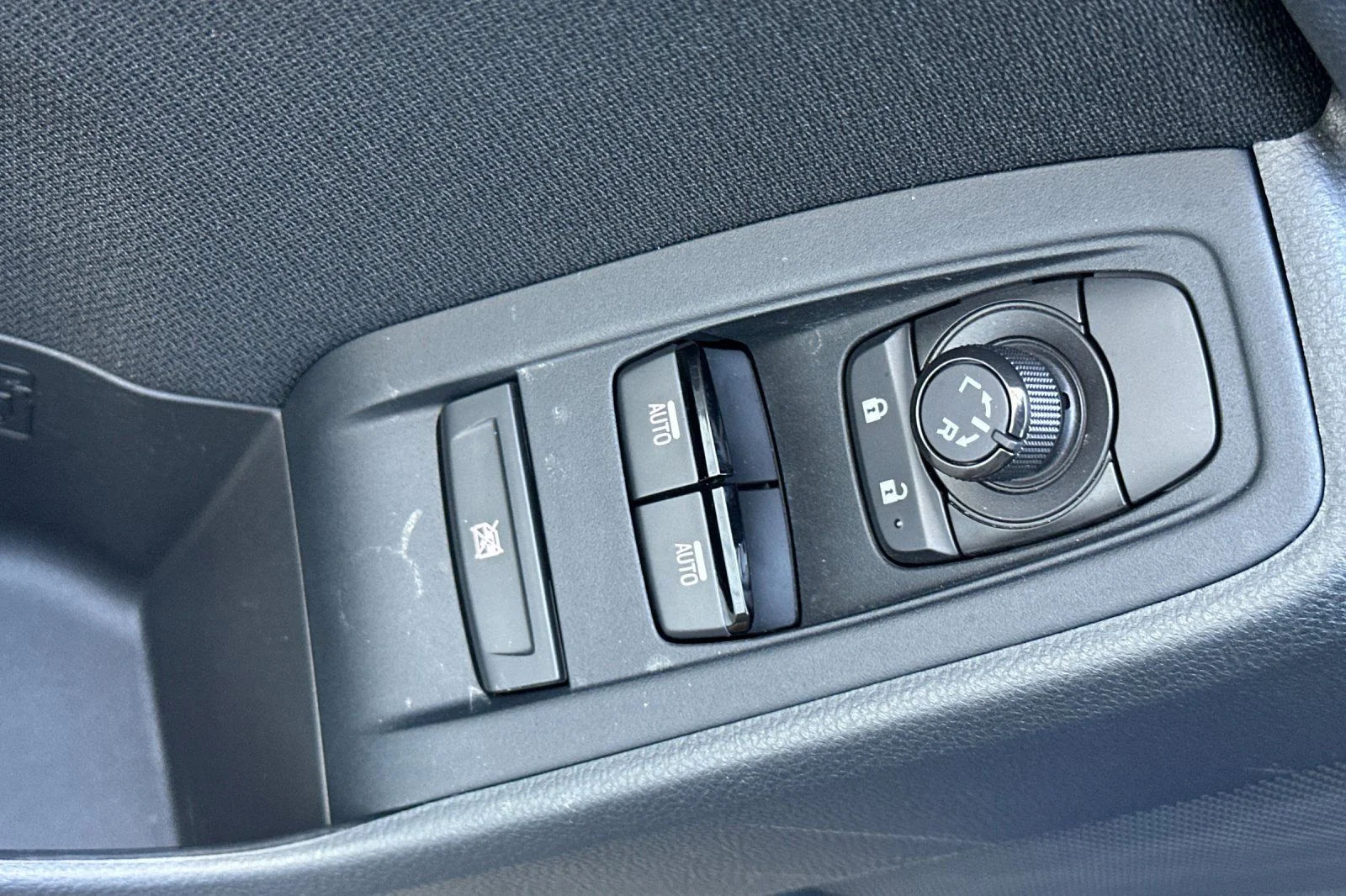 Used 2023 Blue Subaru Premium image 19