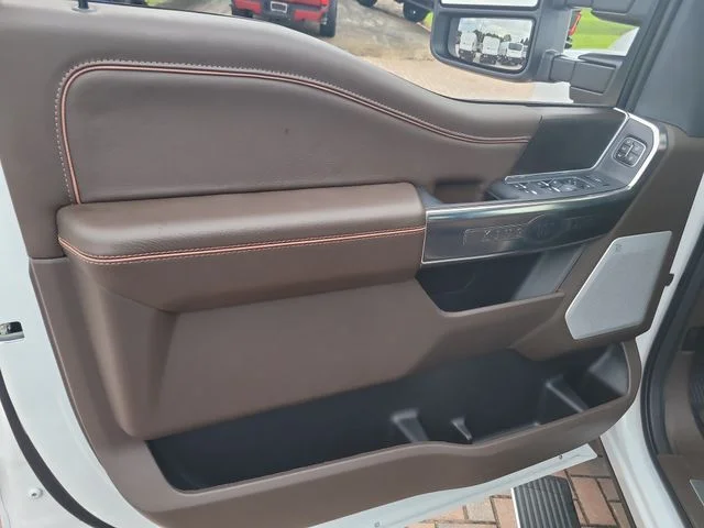 New 2026 Oxford White Ford King Ranch image 17