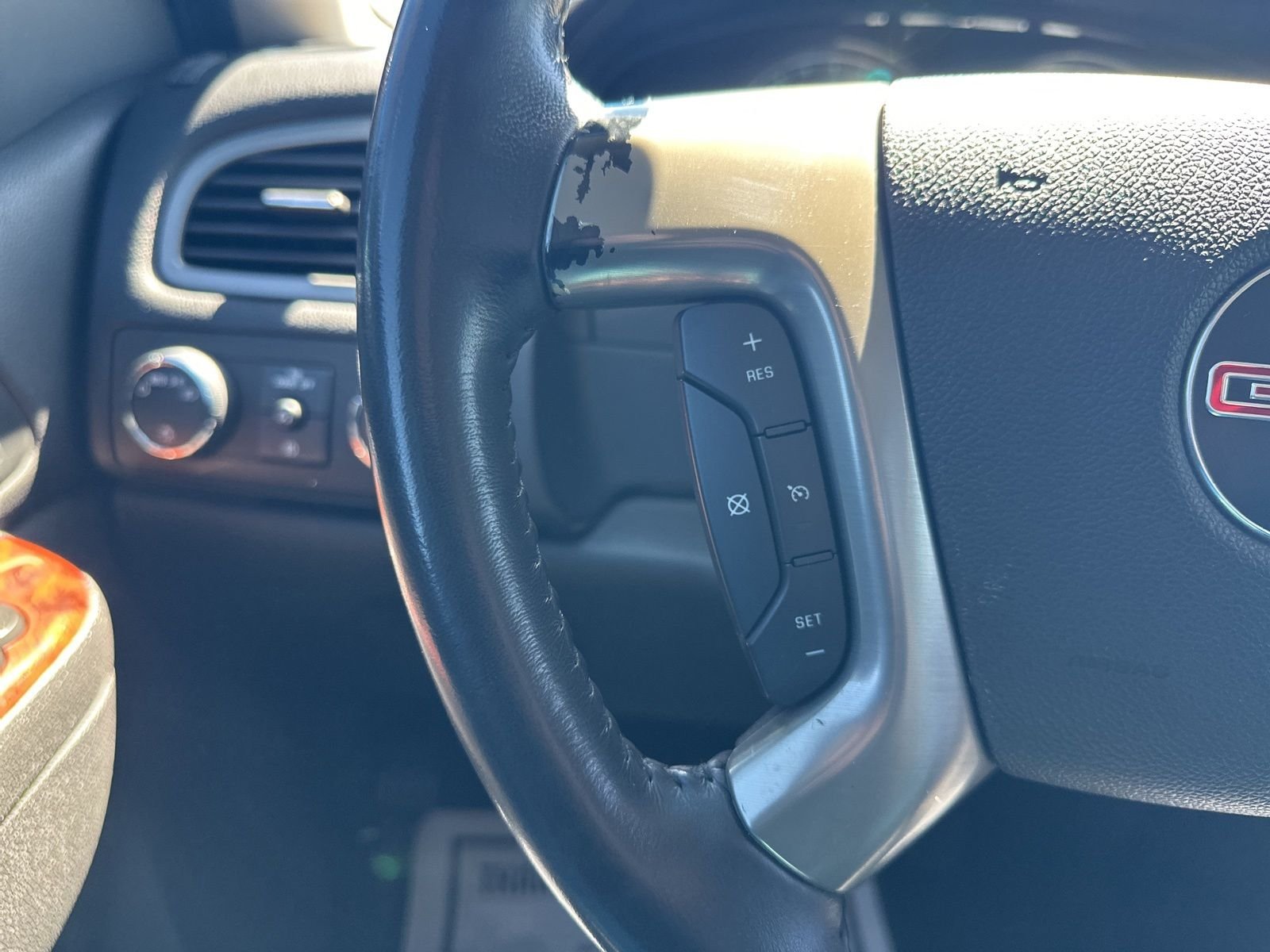 Used 2010 Black GMC SLT image 48