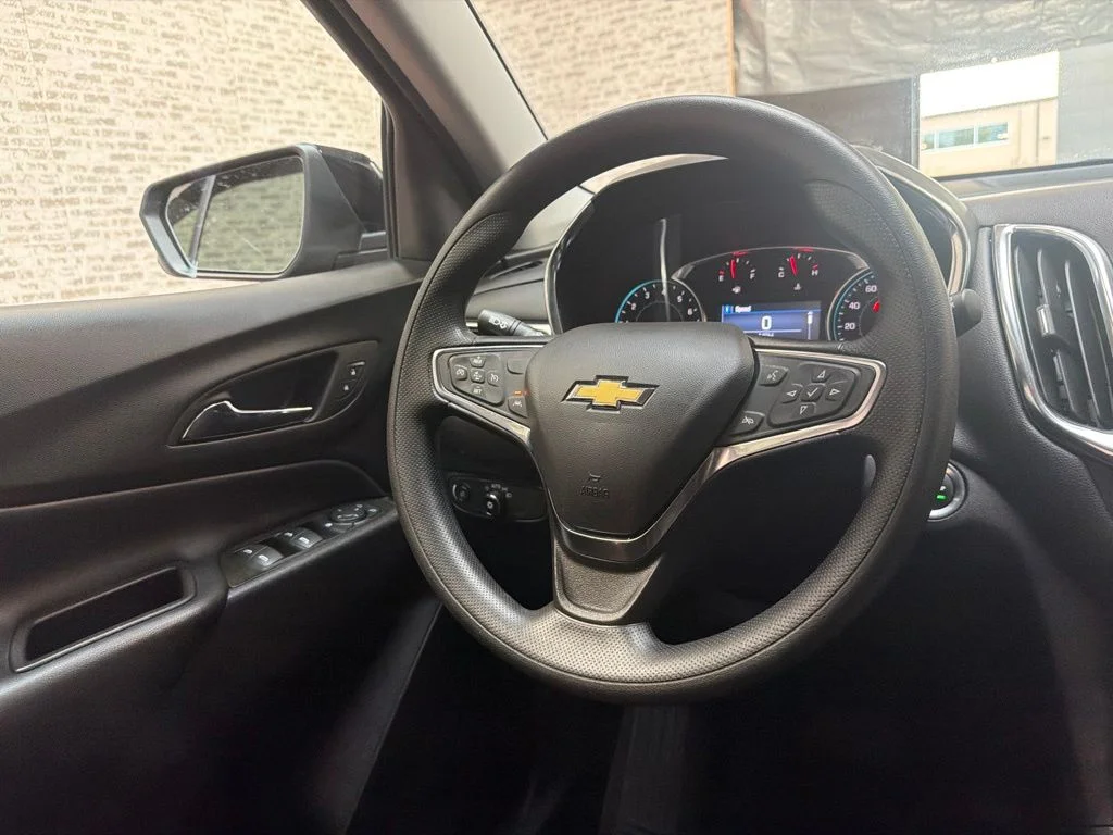Used 2024 Mosaic Black Metallic Chevrolet LT image 18