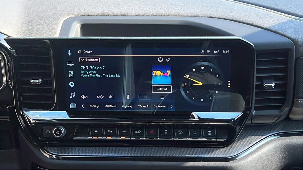 Used 2025 Gray Chevrolet ZR2 image 17