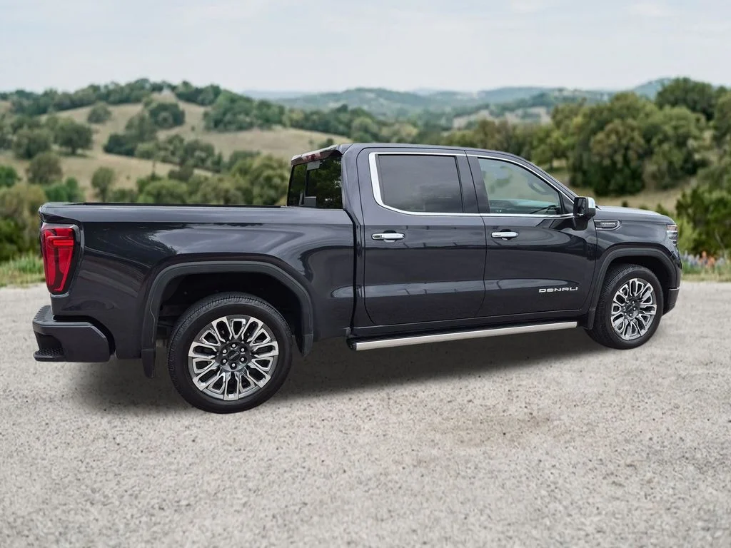 Used 2023 Silver GMC Denali Ultimate image 11