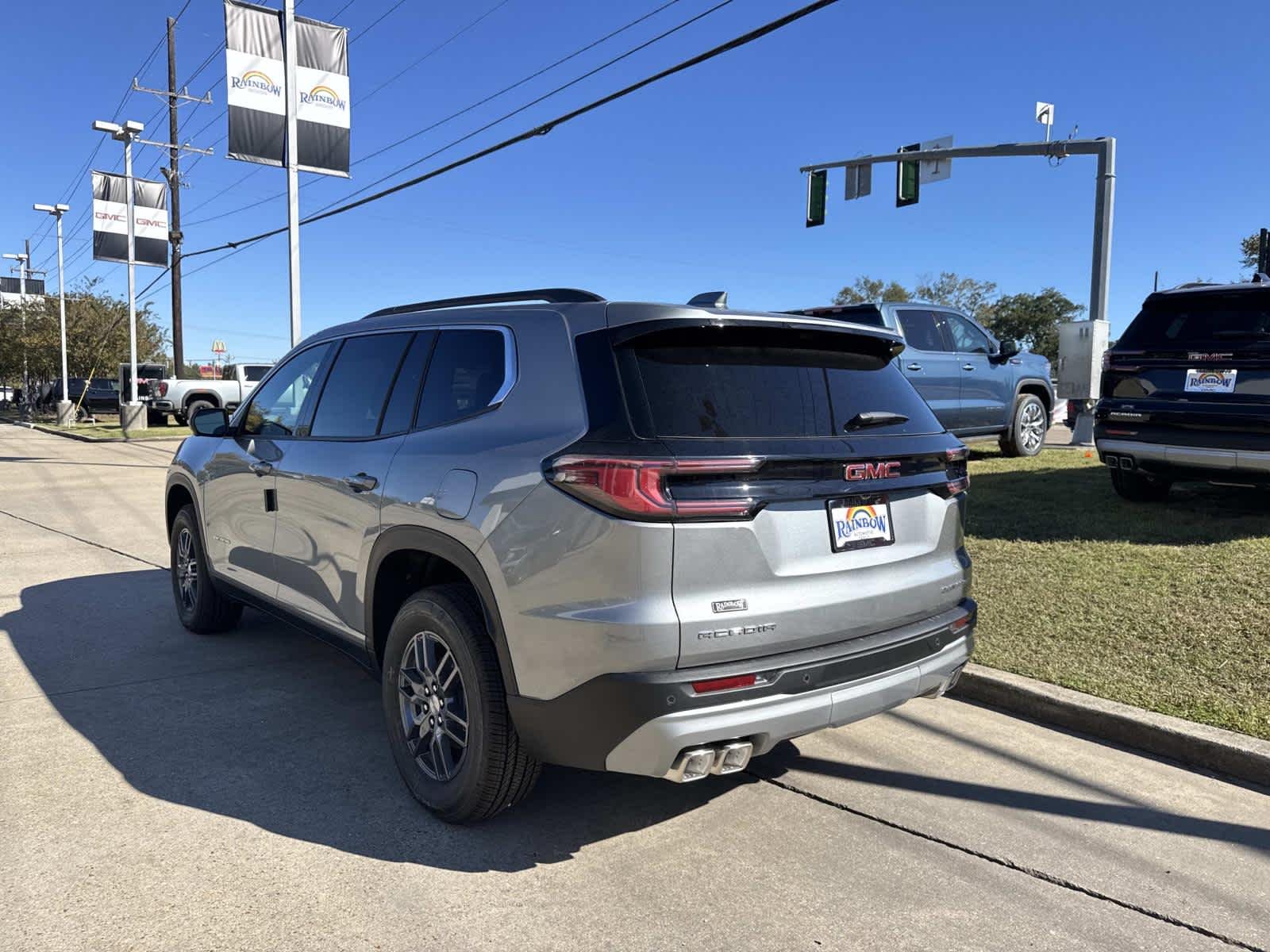 2026 GMC Acadia Elevation - Photo 5