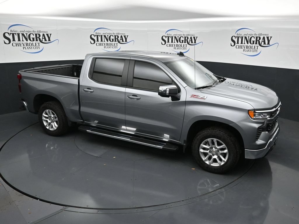 Used 2026 Sterling Gray Metallic Chevrolet LT image 18