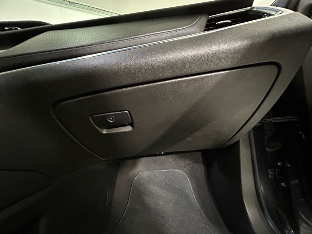 Used 2021 Gray Cadillac Premium Luxury image 24