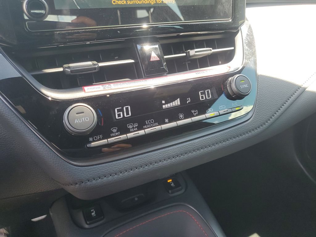 Used 2025  Toyota Premium Plus image 22