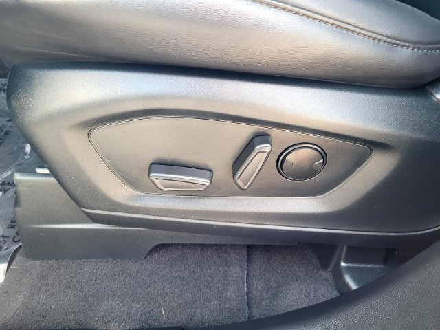 Used 2023 Gray Ford XLT image 11