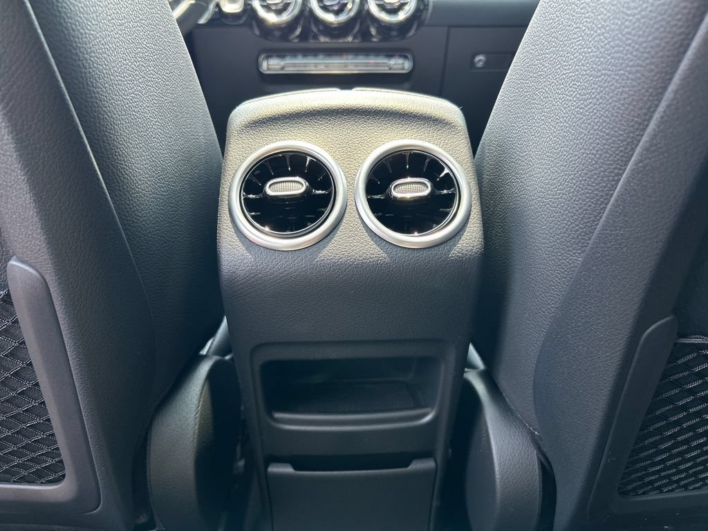 New 2026 Polar White Mercedes-Benz GLA 250 image 61