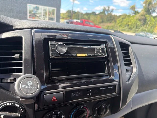 Used 2012 Red Toyota Base image 11