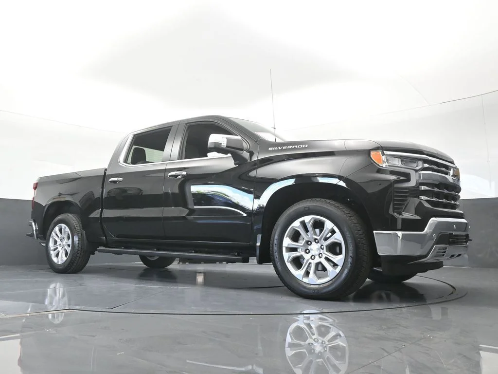 Used 2026 Black Chevrolet LTZ image 71