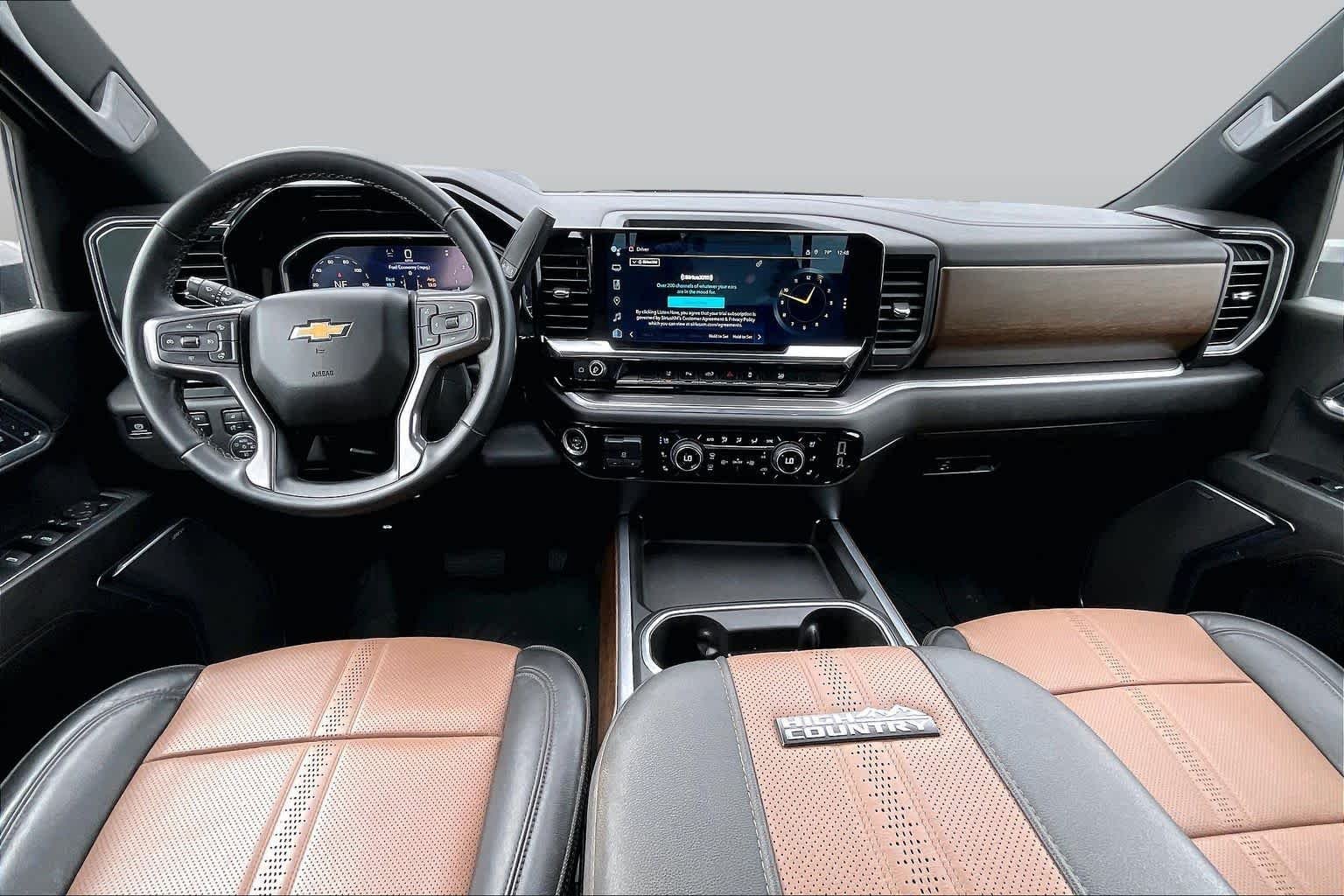 Used 2024 Black Chevrolet High Country image 14