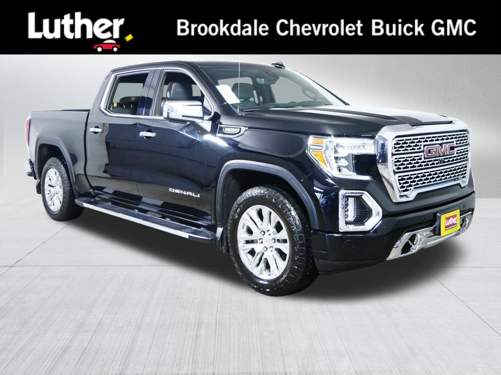 2020 GMC Sierra 4WD Crew Cab Short Box Denali's photo