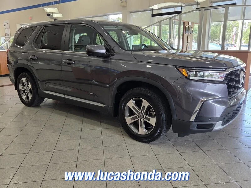Used 2024 Gray Honda EX-L 8 Passenger 2WD image 3