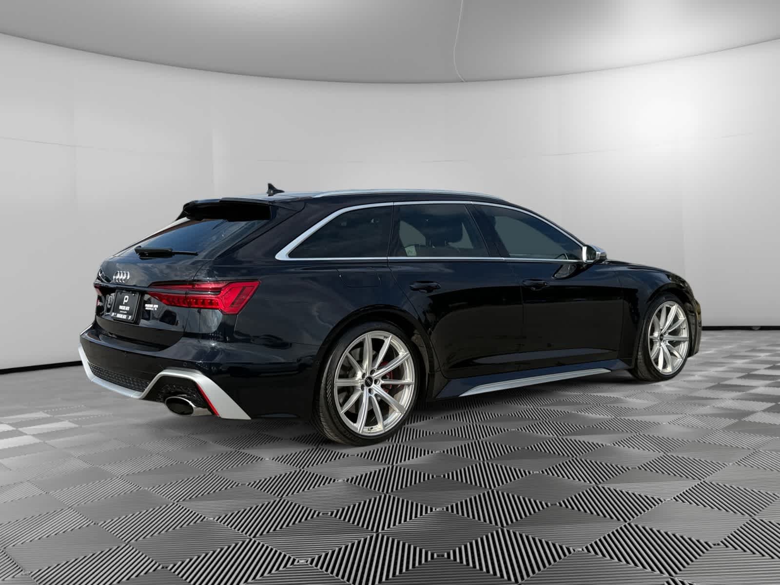 Used 2021 Sebring Black Crystal Effect Audi  image 5