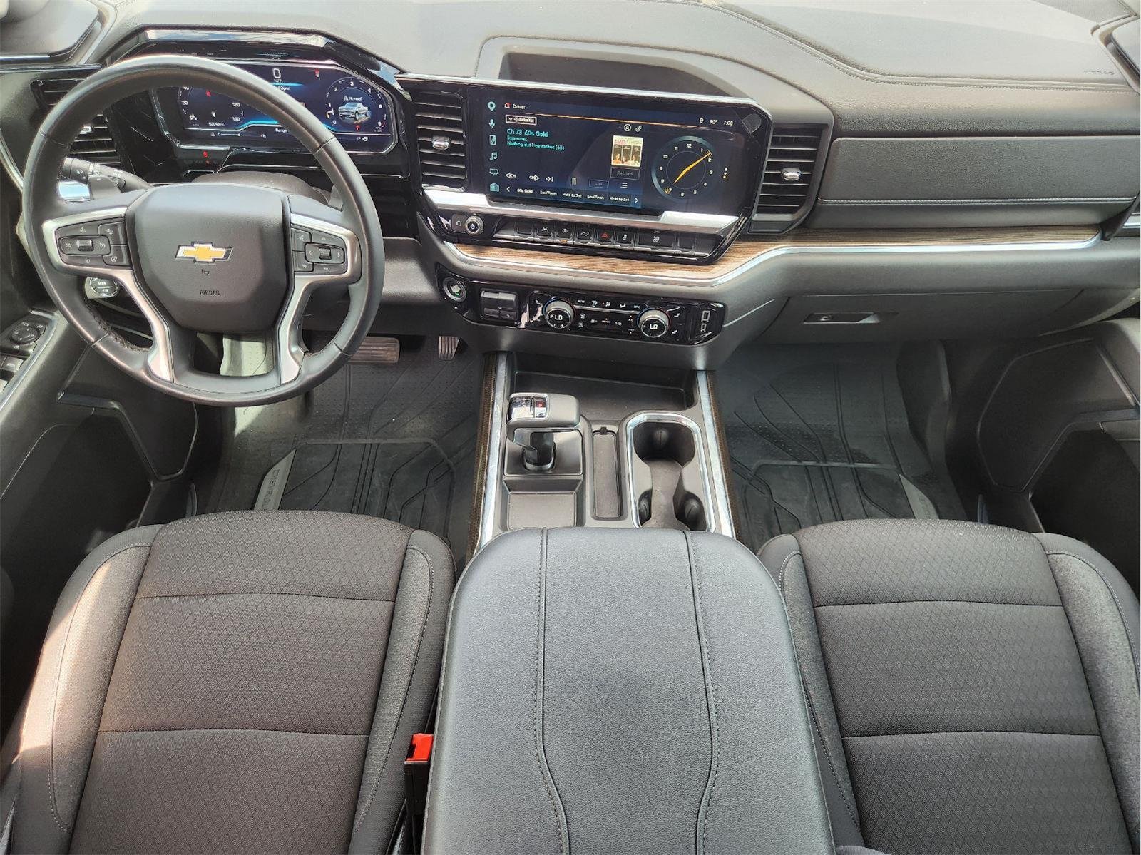 2024 Chevrolet Silverado 1500 photo 27 of 34