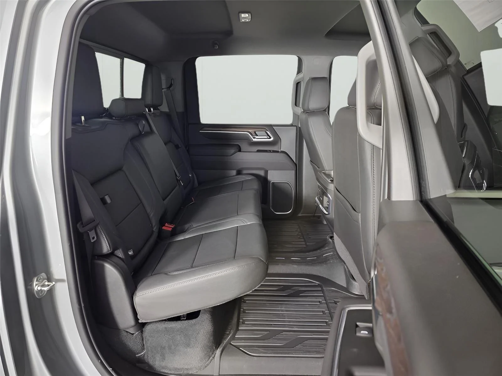 New 2026 Sterling Metallic GMC SLT image 17
