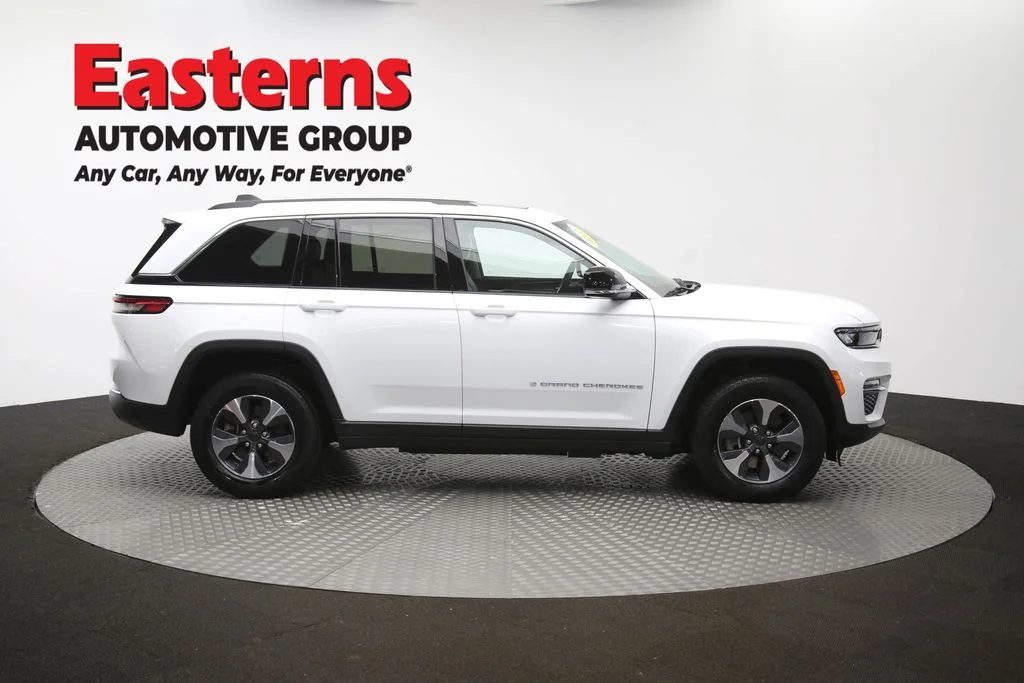 Used 2023 White Jeep 4xe image 49