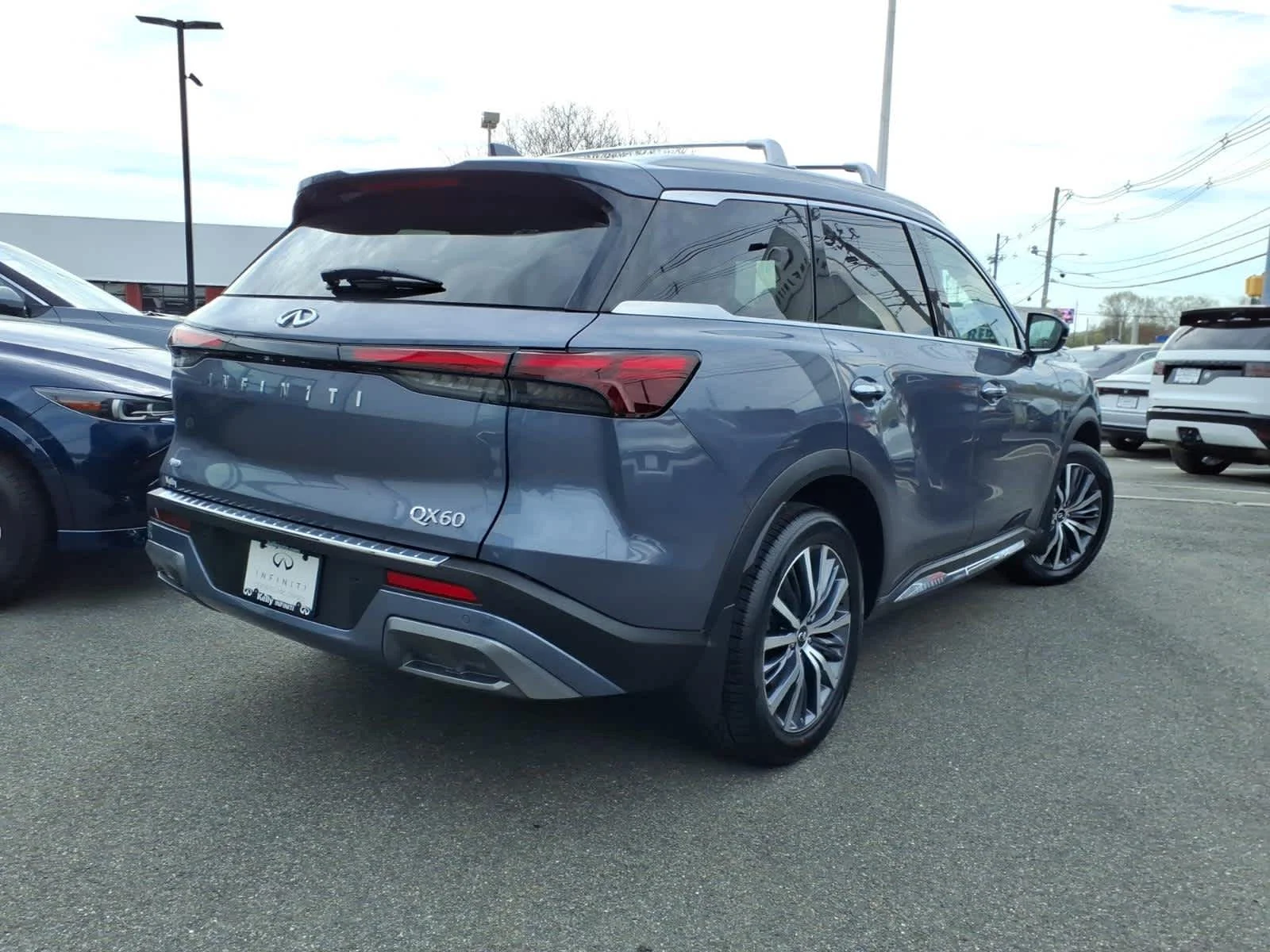 2023 INFINITI QX60 SENSORY - Photo 5
