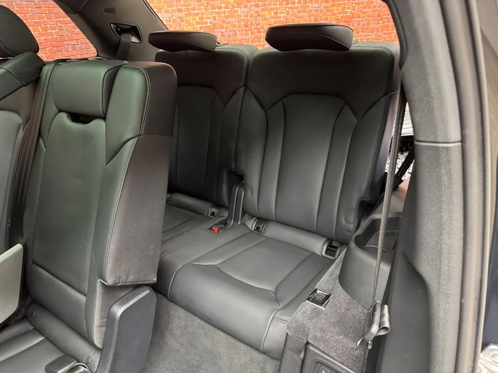 Used 2025 Black Audi 55 Prestige image 3
