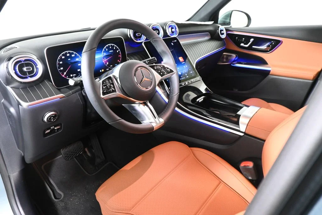 New 2026 Silver Mercedes-Benz GLC 300 image 14