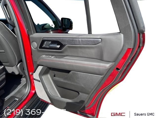 2026 GMC Yukon AT4 Ultimate - Photo 30