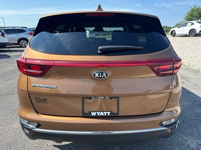 Used 2020 Brown Kia LX image 7