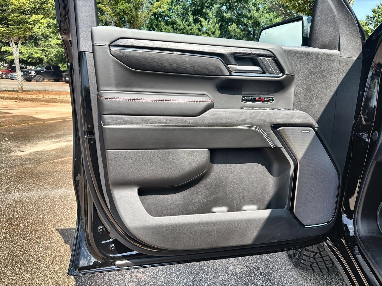 New 2026 Onyx Black GMC AT4X image 18