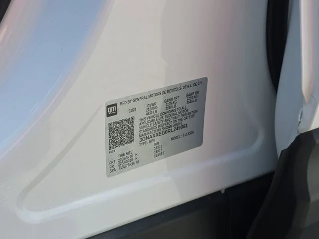 Used 2024 White Chevrolet Premier image 35