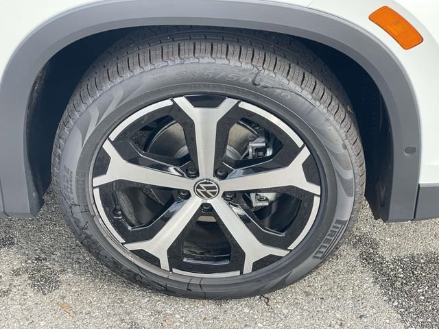 New 2026 White Volkswagen 2.0T SE image 30