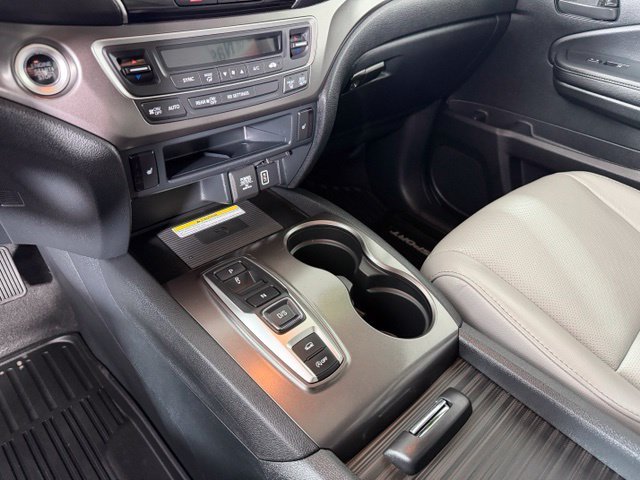 2023 Honda Passport EX-L - Photo 22