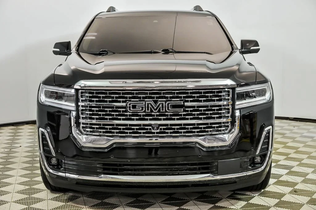 Used 2022 Ebony Twilight Metallic GMC Denali image 4