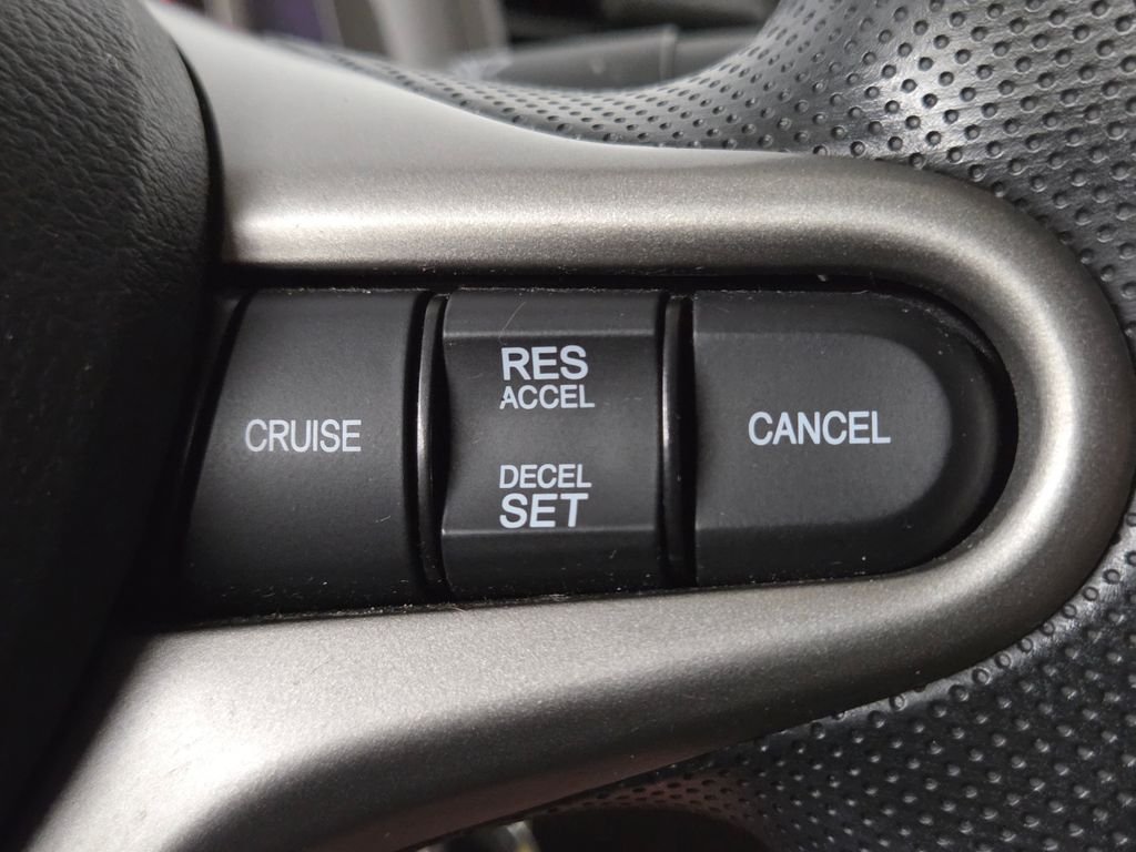 Used 2011  Honda LX image 30