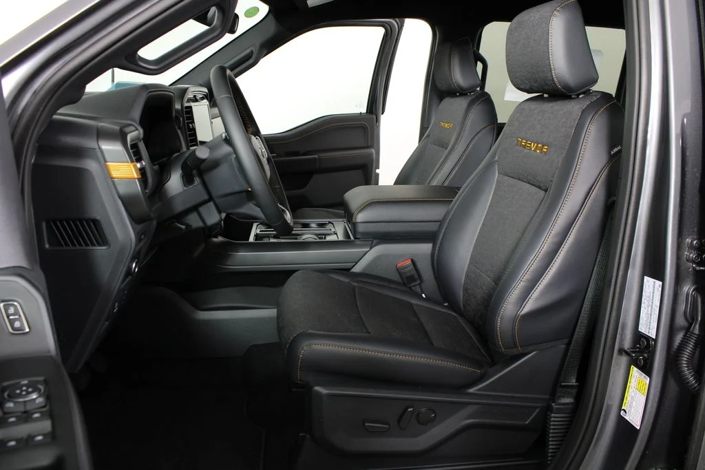 New 2026 Carbonized Gray Metallic Ford Tremor image 20