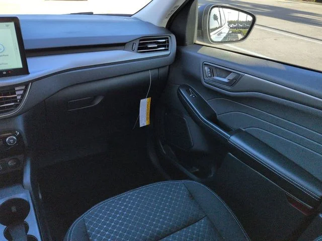 New 2026 Space Silver Metallic Ford Active® image 17