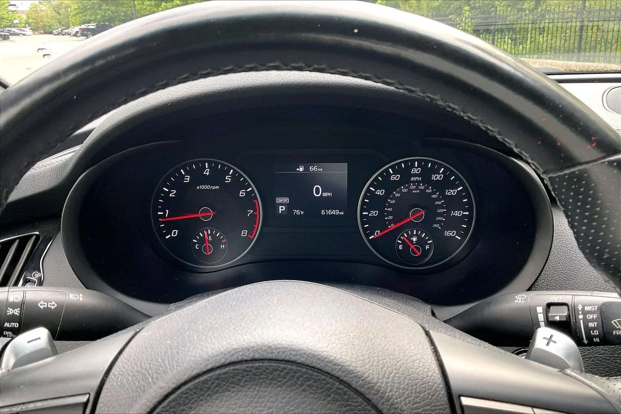 Used 2020  Kia GT-Line image 11
