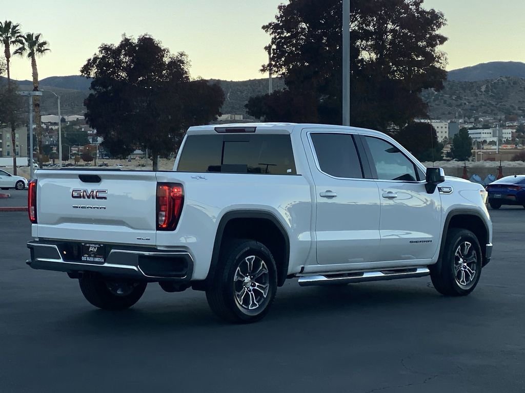 2026 GMC Sierra 1500 SLE - Photo 13