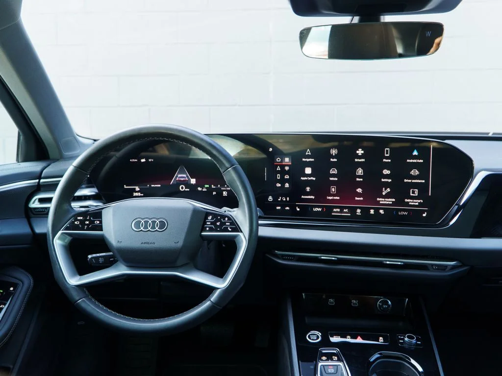 Used 2025 Blue Audi  image 22