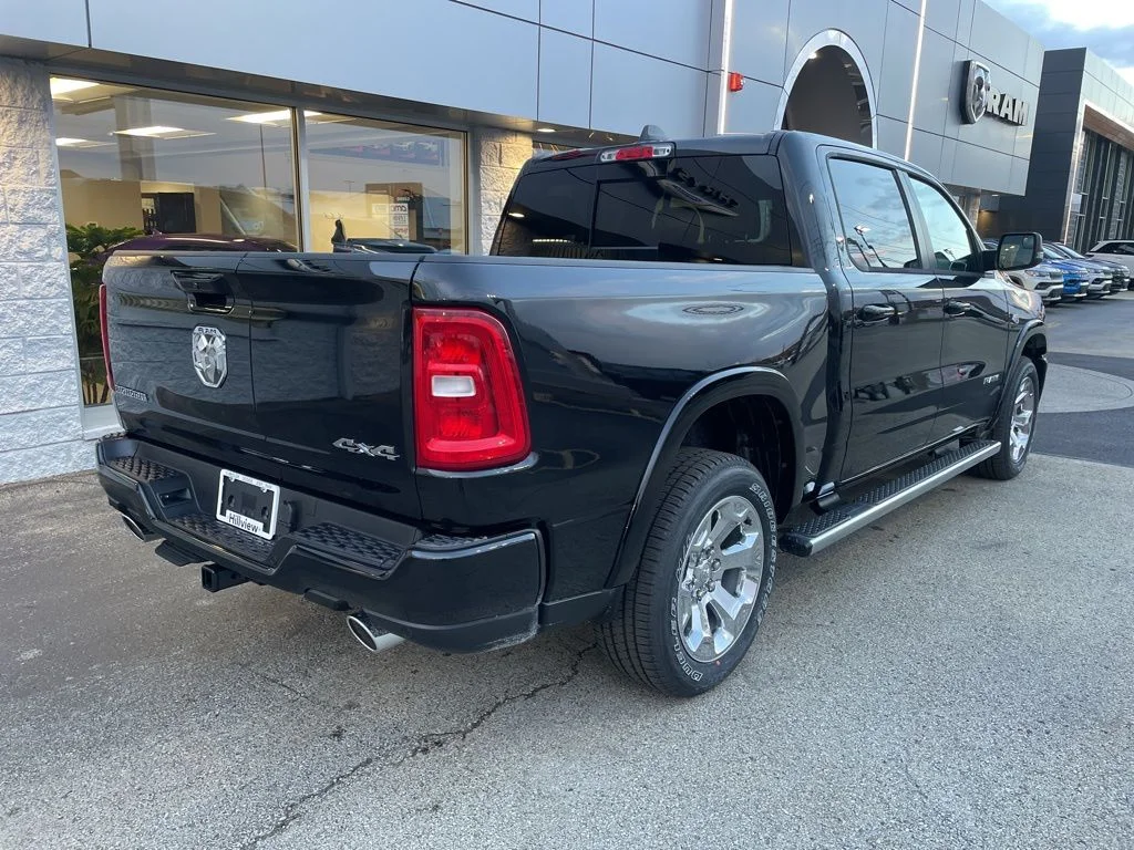 New 2026 Diamond Black Crystal Pearl-Coat Exterior Paint RAM Big Horn/Lone Star image 8