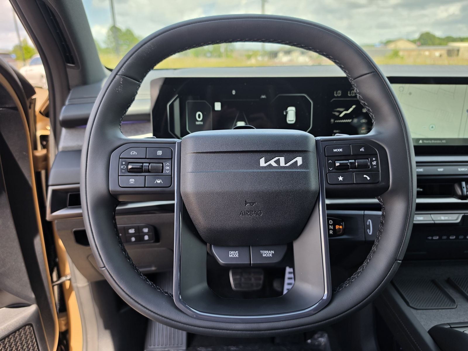 New 2027 Brown Kia X-Line SX image 30