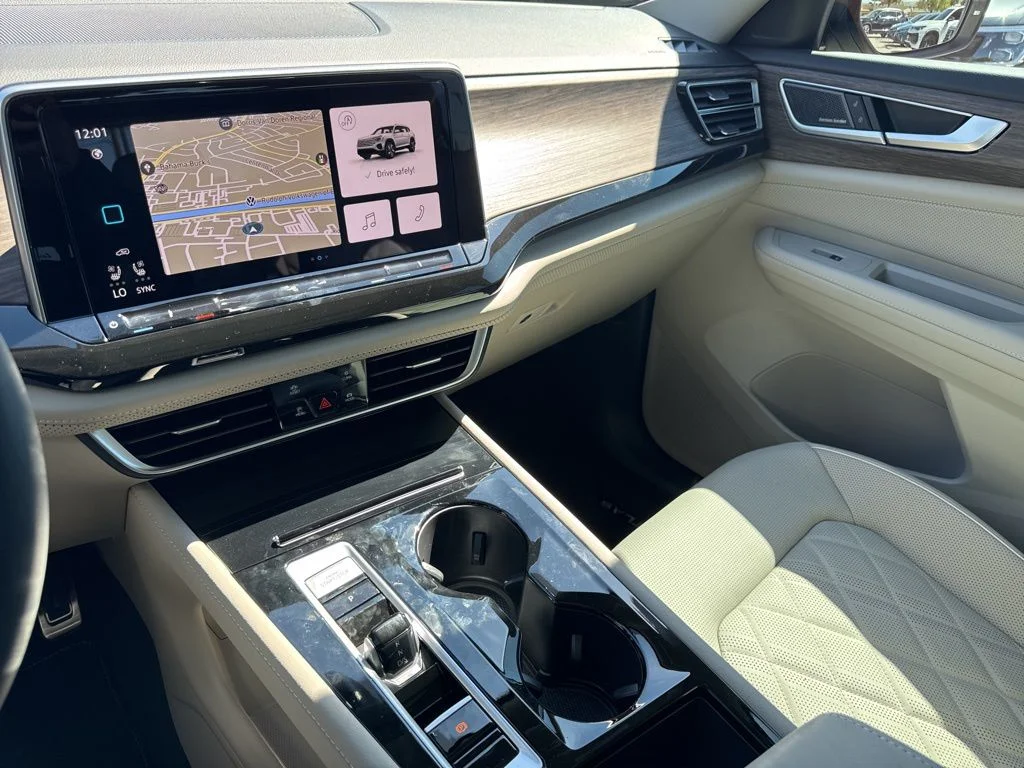 2026 Volkswagen Atlas SEL Premium R-Line - Photo 24