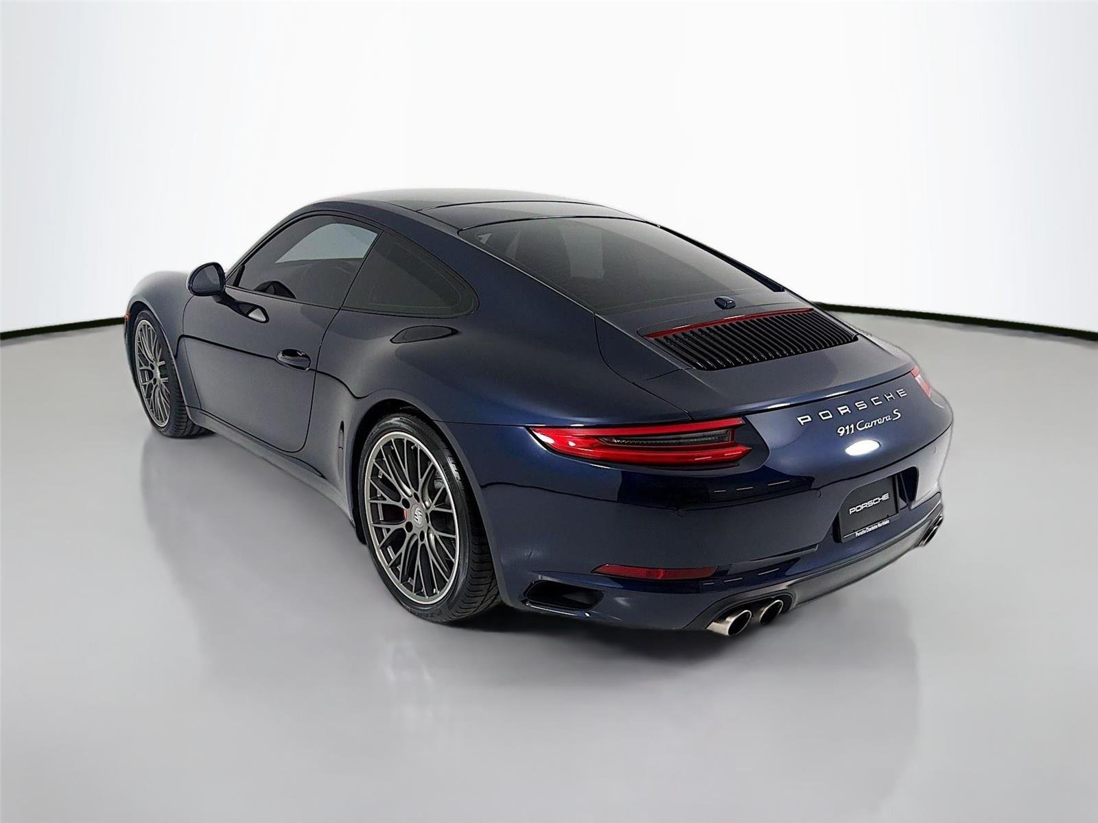 Used 2018 Night Blue Metallic Porsche Carrera S image 3