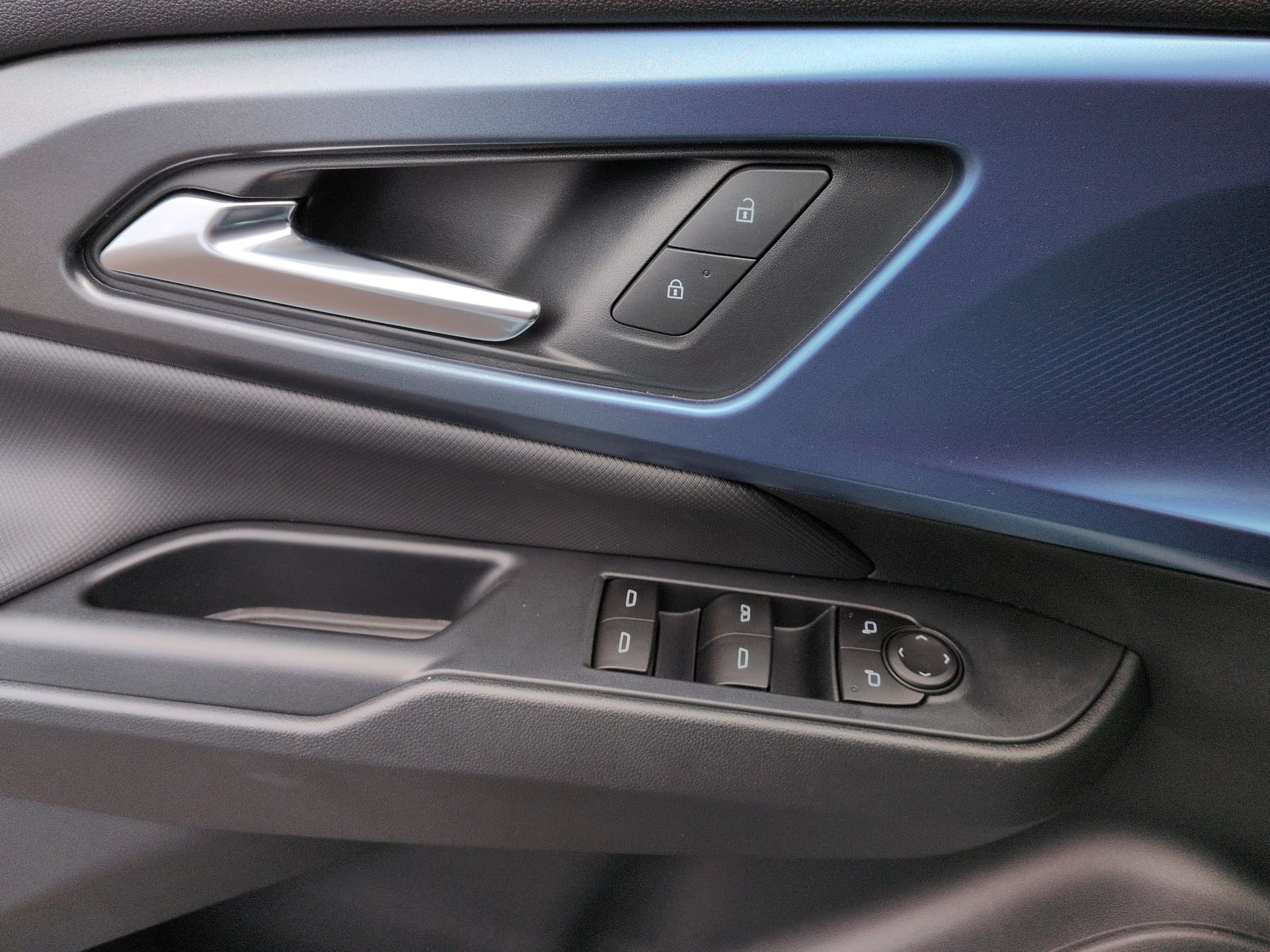 2026 Chevrolet Equinox EV 2LT - Photo 57