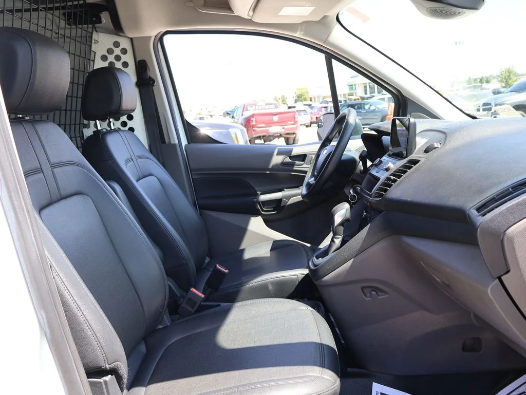 Used 2020 White Ford XL image 8