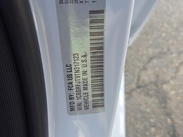 New 2026 Bright White Clear-Coat Exterior Paint RAM Laramie image 7